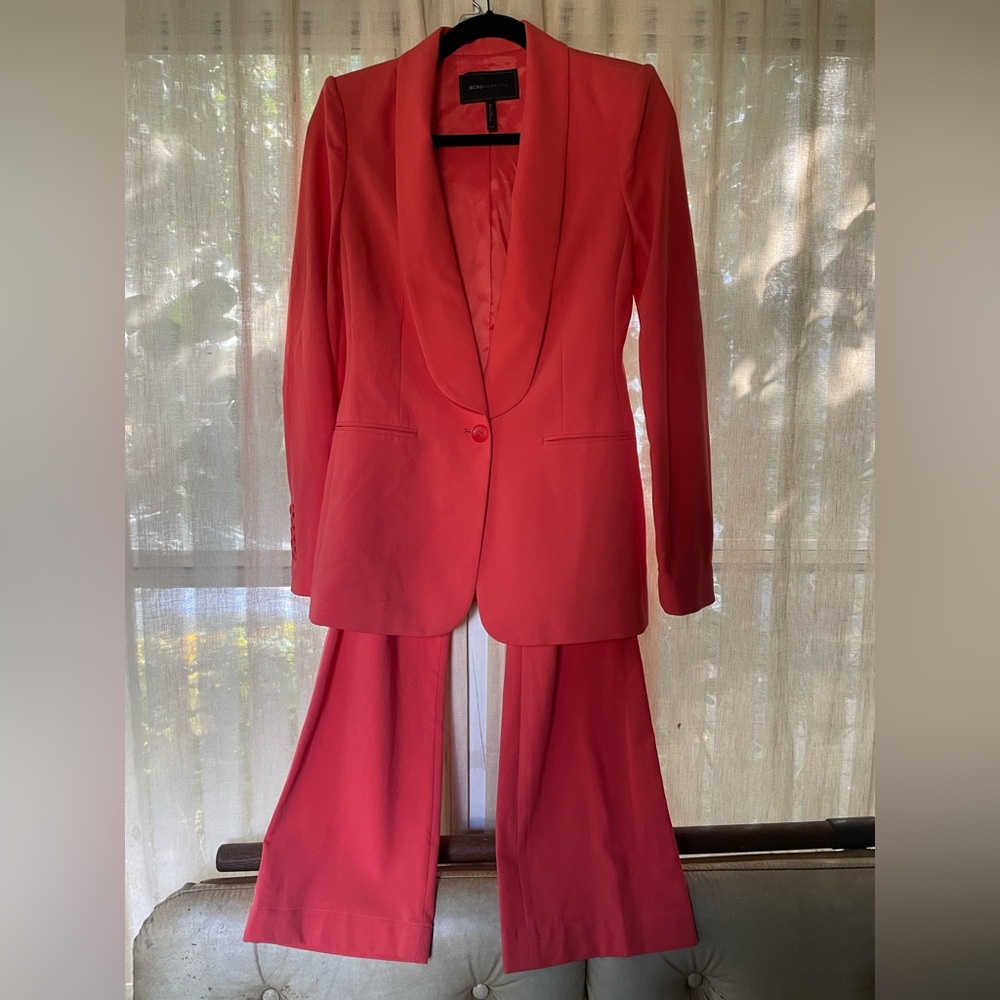 BCBG Max Azria Size 2 Vibrant Coral Blazer and Pants Set